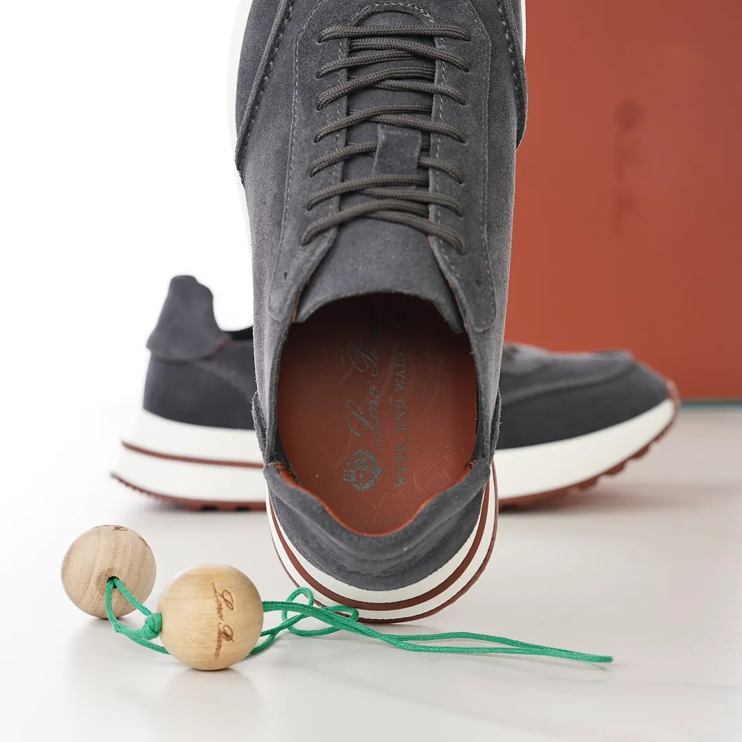 Factory price: 480💰 loro men's shoes💰iana/L men's shoes💰 Size: 38-45, customized 45 non-returnable Materials: The upper is made of elastic cloth for routing. Anti-fleece fabric is wrapped on the front and back to ensure stability. The back is equipped with a cushion to improve wearing comfort. Breathable mesh shoes. Elastic cloth inner𥚃 latex mesh insole. Sole I Men's Shoes💰Foam Combination T Men's Shoes💰U Outsole